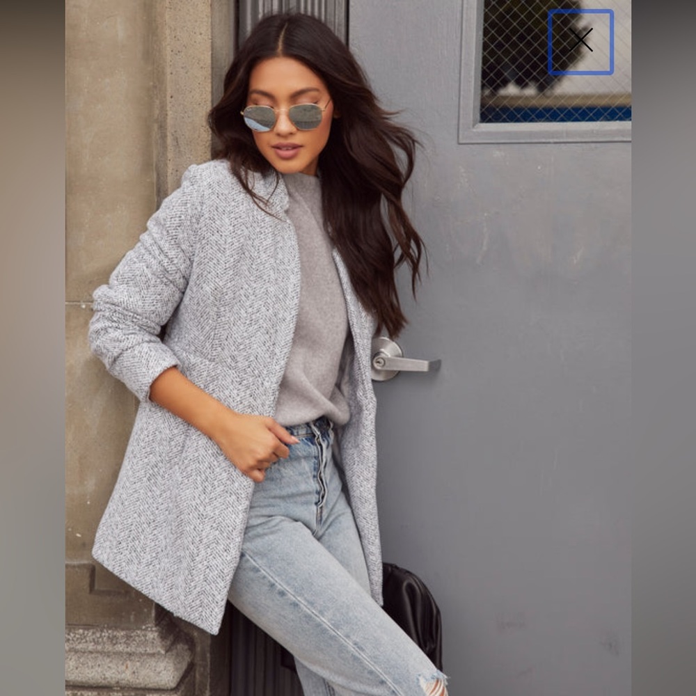 Vici Tayshia Pocketed Coat grey coat